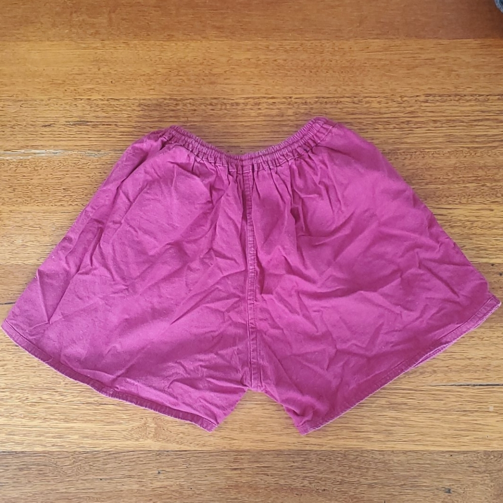 Bali Shorts - Picture 2 of 3